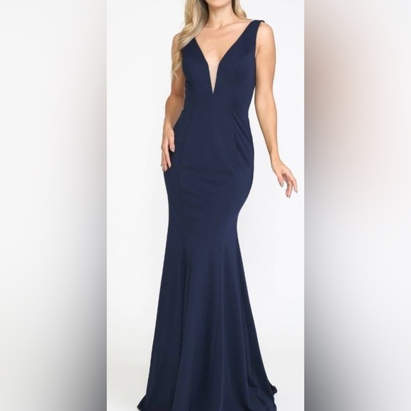 Xscape Dark blue formal cocktail dress. - Picture 2 of 9